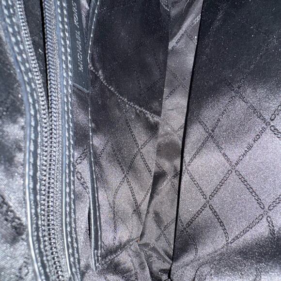 Michael Kors Mk Logo East/West Signature Tote - Picture 8 of 9